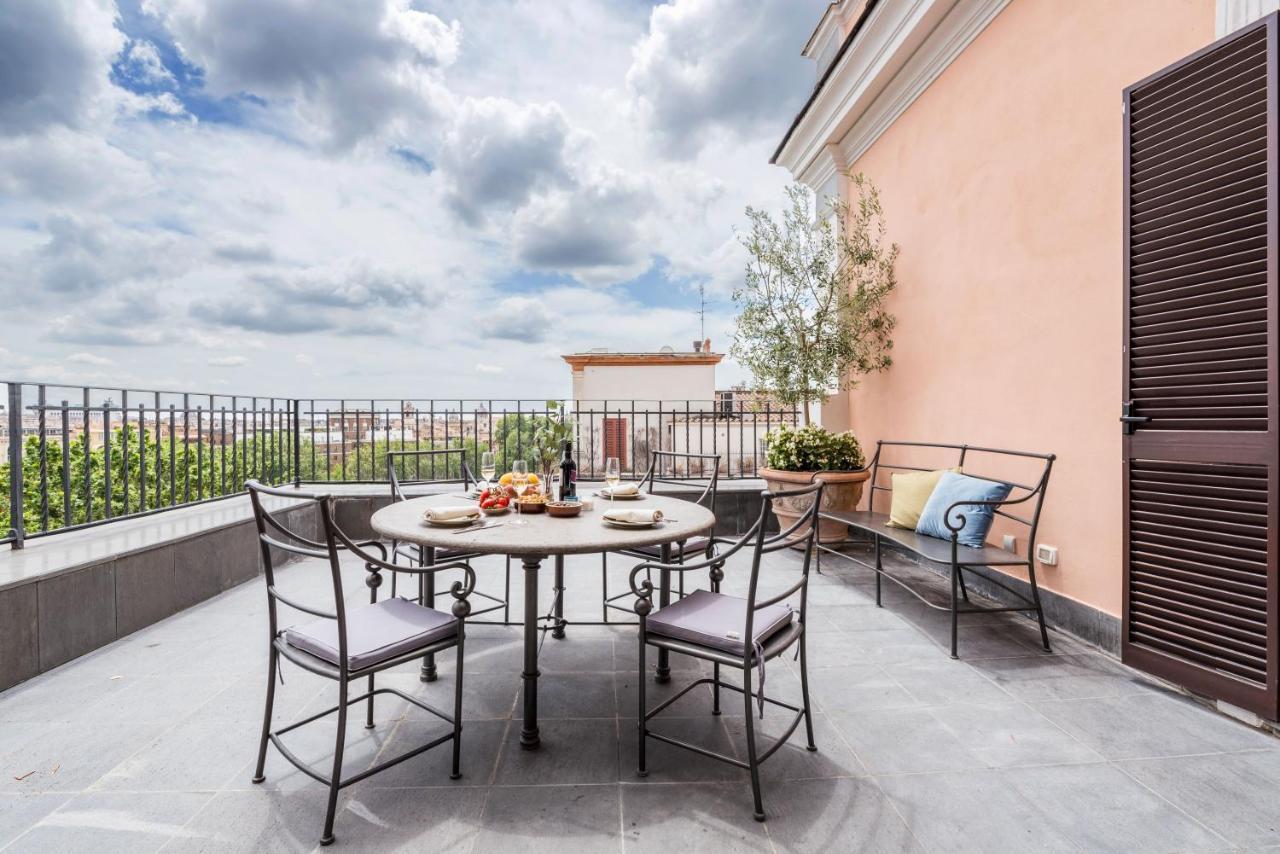 The Best Rent - Spacious Apartment With Terraces With Panoramic View Of Rom Exterior foto